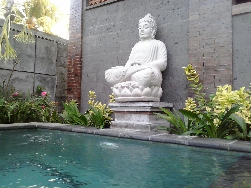 Pondok Narita Apartamento Sanur Exterior foto